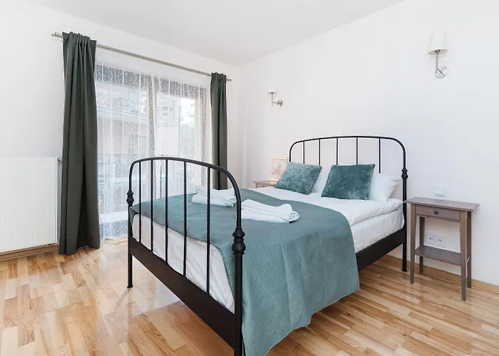 Angel City, Sun & Snow * Krakow