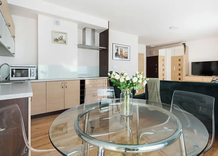 Angel City, Sun & Snow *